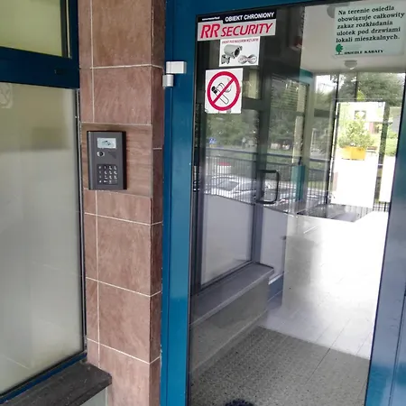 Apartamento Kabaty 2 *